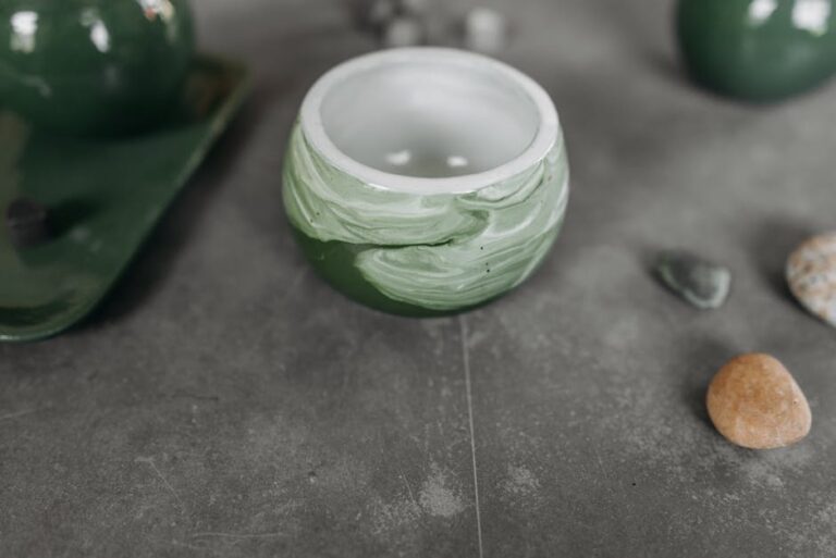 pebble tray for houseplants